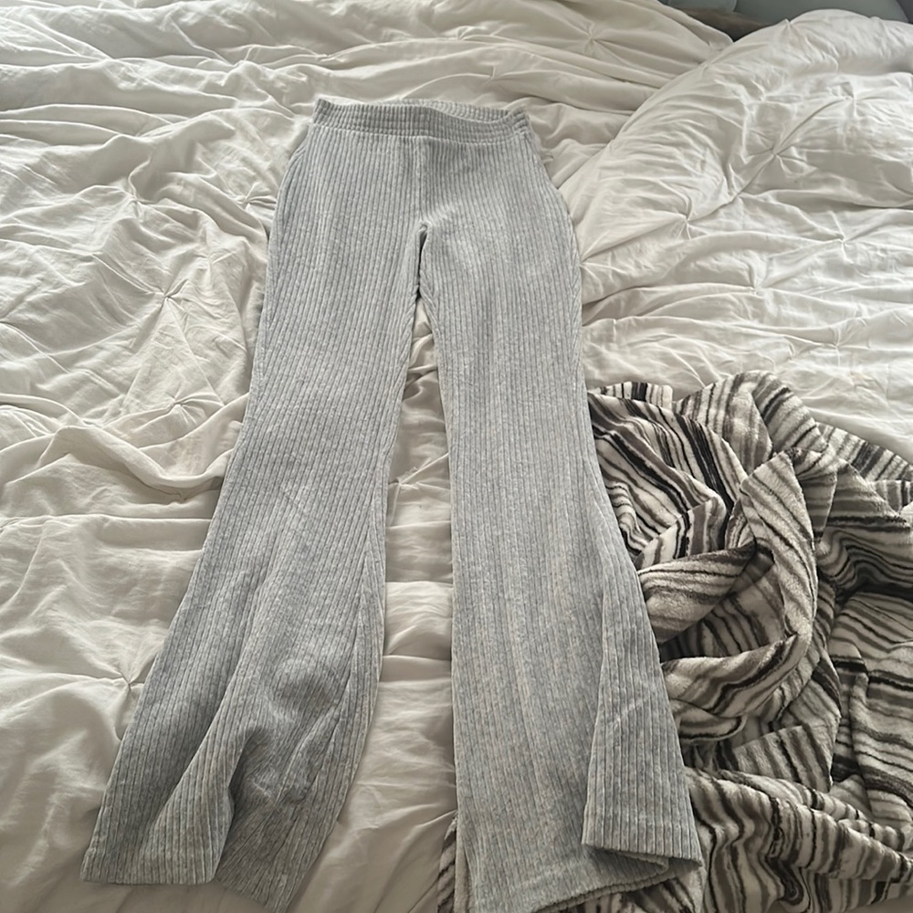 Aerie regular flared pants size xs